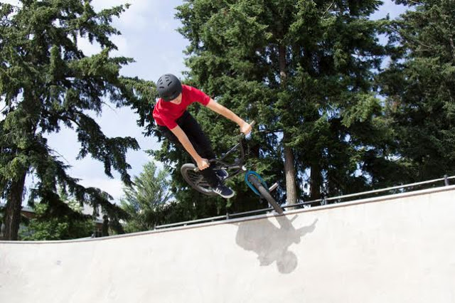Nutcase Launches the New The Zone Helmet for Teen Riders