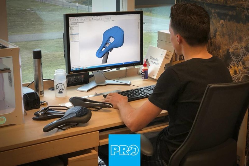Job Offer by PRO - Senior Product Developer