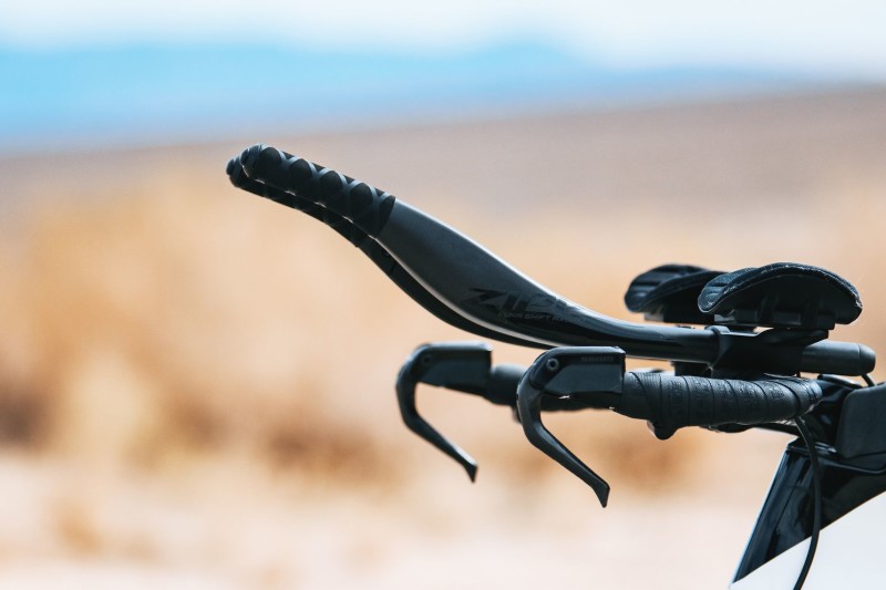 Zipp Vuka Shift AXS 90: Aero Extensions with Brains