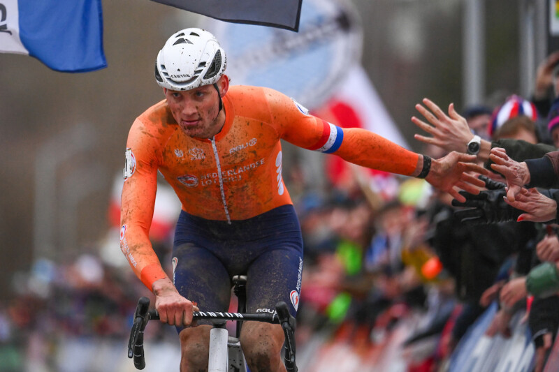 UCI Cyclo-cross World Championships: MVDP pursues his legacy in Tábor