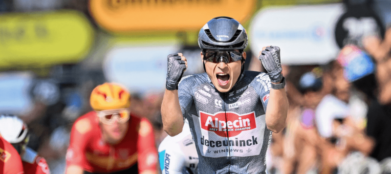 Sprint masterclass from Philipsen in Nimes